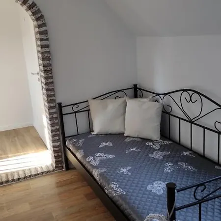 Apartment Timalou *